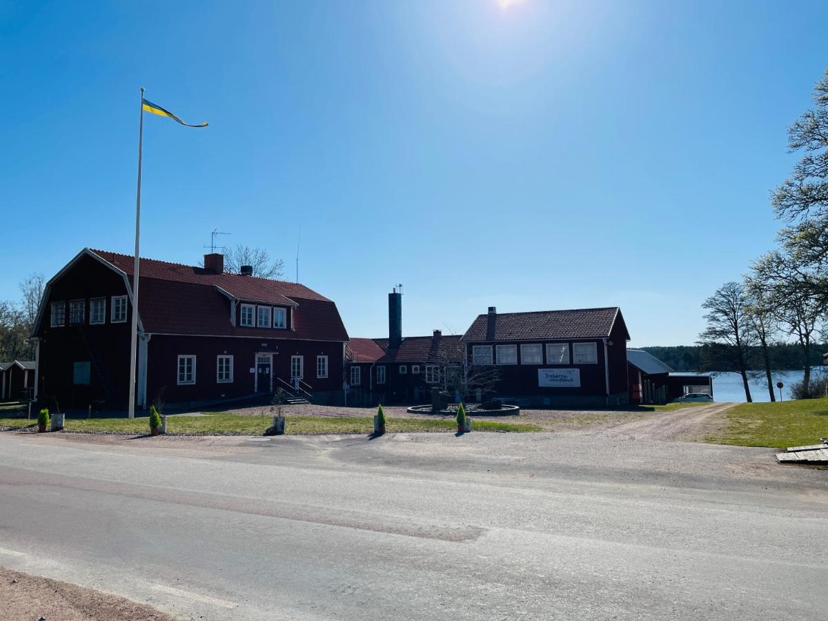 Trehoerna Hotell & Konferens Trehorna Buitenkant foto